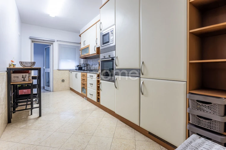 Apartamento T2 para Venda em Venteira Foto 12