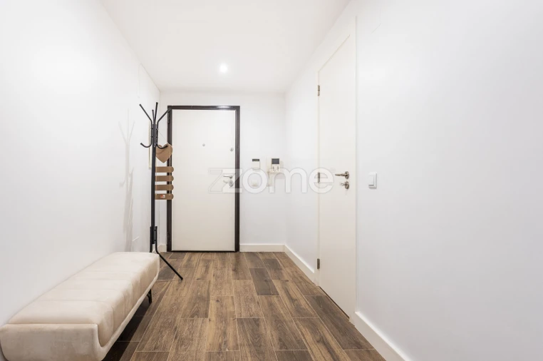 Apartamento T2 para Venda em Venteira Foto 19