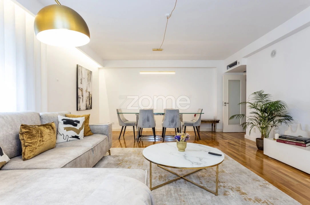 Apartamento T2 para Venda em Venteira Foto 1