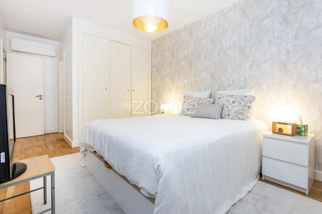 Apartamento T2 para Venda em Venteira Foto 10