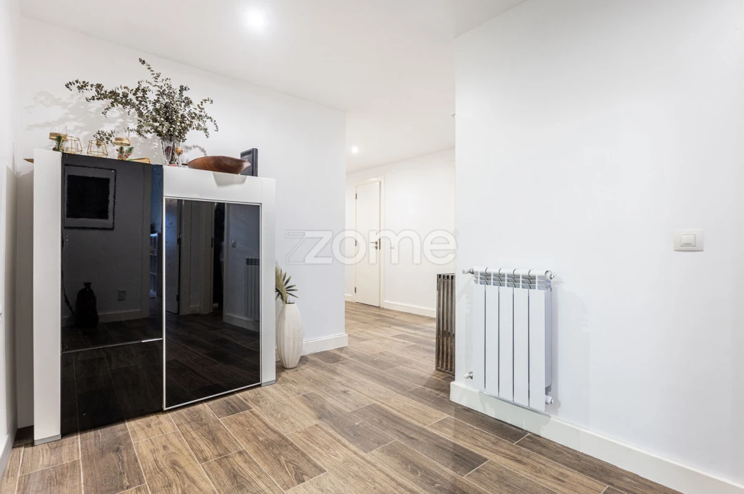 Apartamento T2 para Venda em Venteira Foto 18