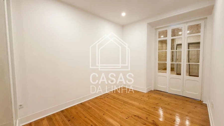 Apartamento T2 para Arrendamento em Penha de França Foto 13