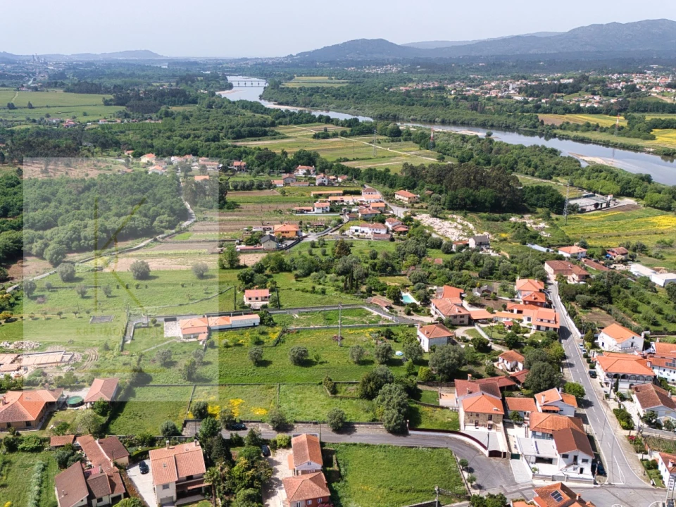 Terreno para Venda em Vitorino das Donas Foto 6