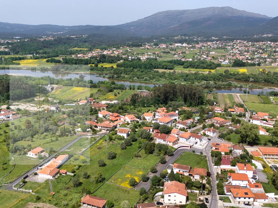 Terreno para Venda em Vitorino das Donas Foto 8