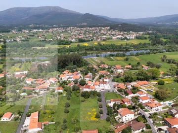Terreno para Venda em Vitorino das Donas