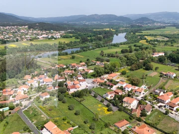 Terreno para Venda em Vitorino das Donas