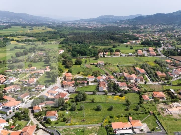 Terreno para Venda em Vitorino das Donas