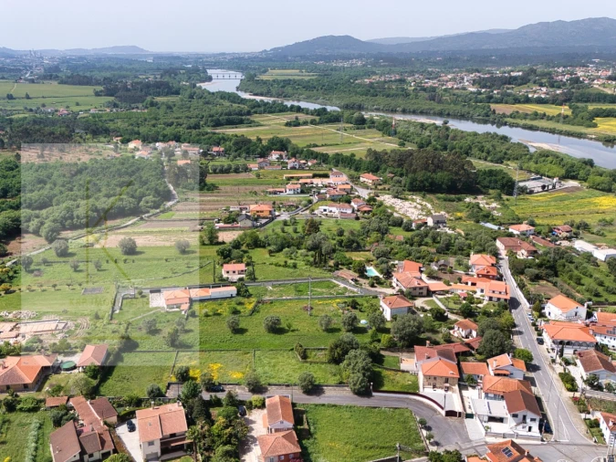 Terreno para Venda em Vitorino das Donas Foto 6