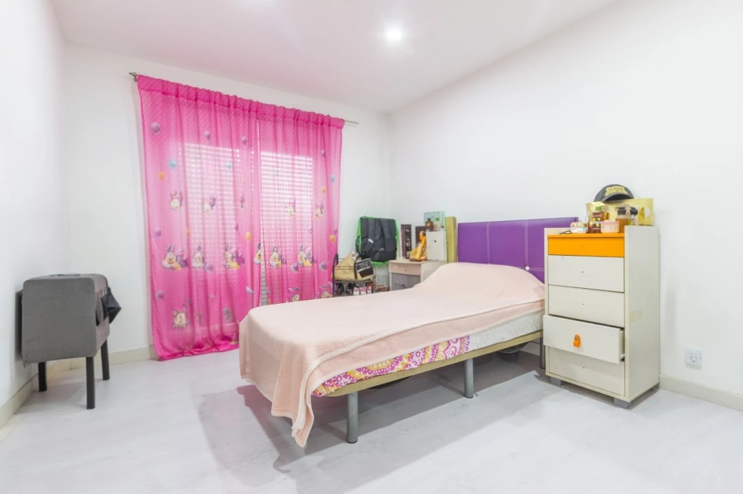 Apartamento T2 para Venda em Seixal, Arrentela e Aldeia de Paio Pires Foto 4