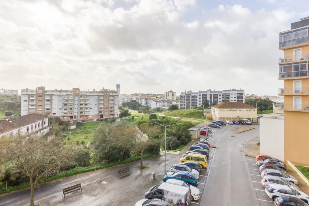 Apartamento T2 para Venda em Amora Foto 10