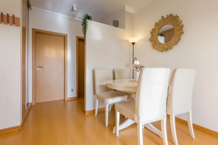 Apartamento T2 para Venda em Amora Foto 6