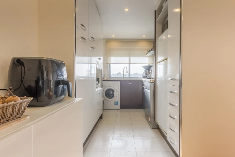 Apartamento T2 para Venda em Amora Foto 11