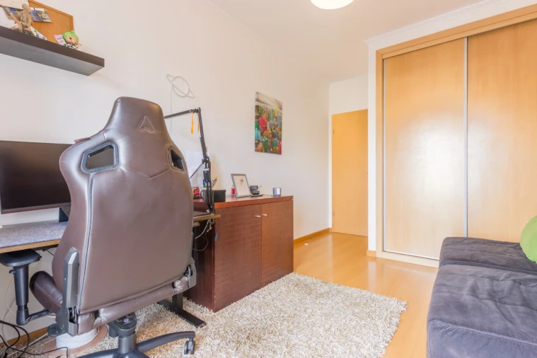 Apartamento T2 para Venda em Amora Foto 22