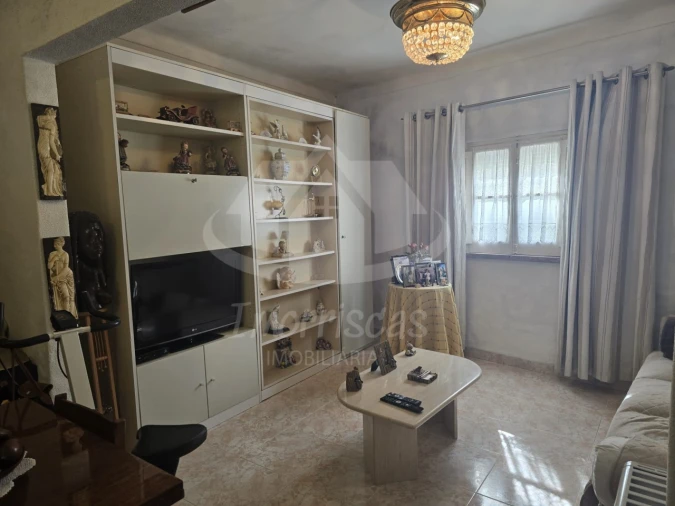 Moradia T1 para Venda em Santa Iria de Azoia, São João da Talha e Bobadela Foto 7