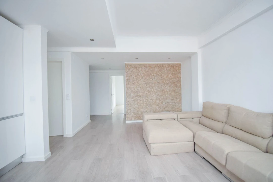 Apartamento T2 para Venda em Algueirão-Mem Martins Foto 5