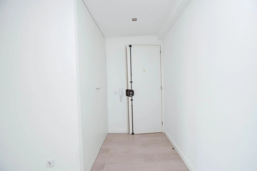 Apartamento T2 para Venda em Algueirão-Mem Martins Foto 16