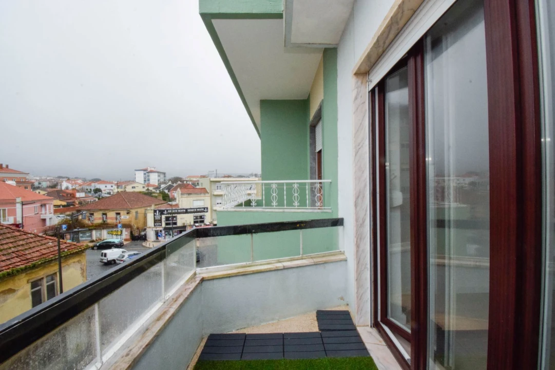 Apartamento T2 para Venda em Algueirão-Mem Martins Foto 22