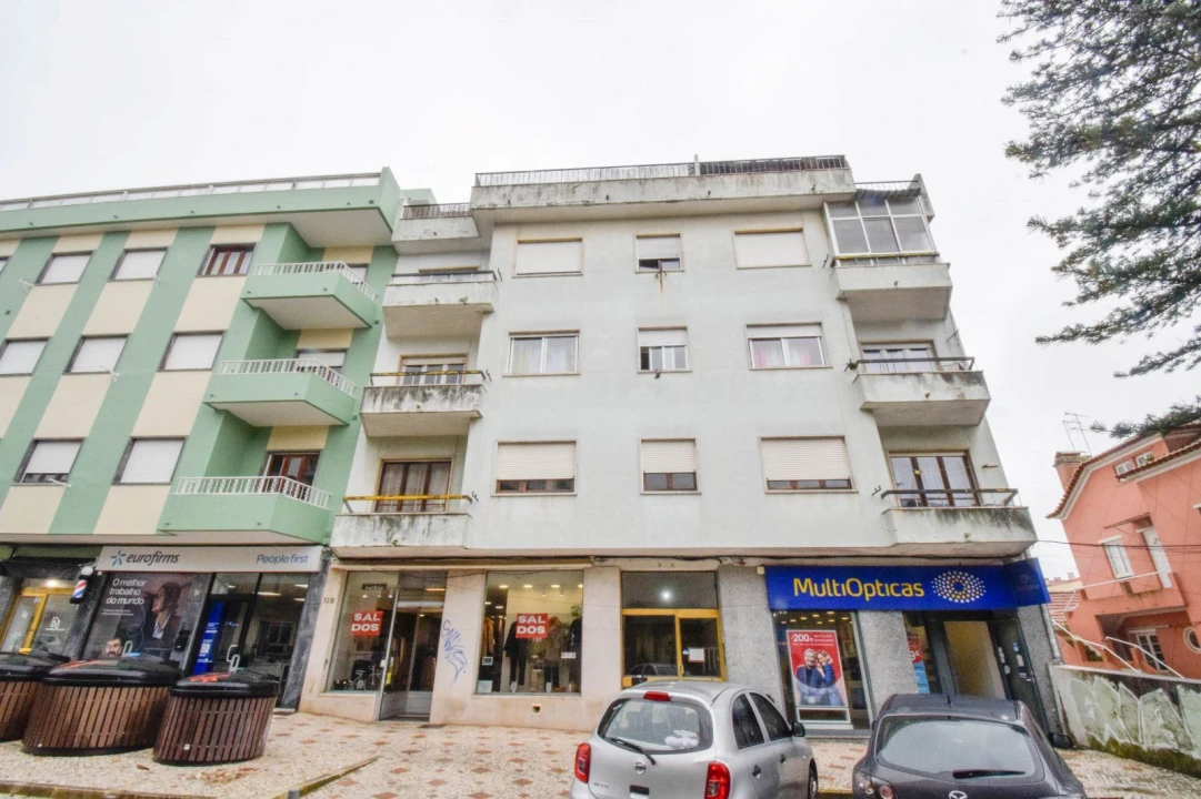 Apartamento T2 para Venda em Algueirão-Mem Martins Foto 3