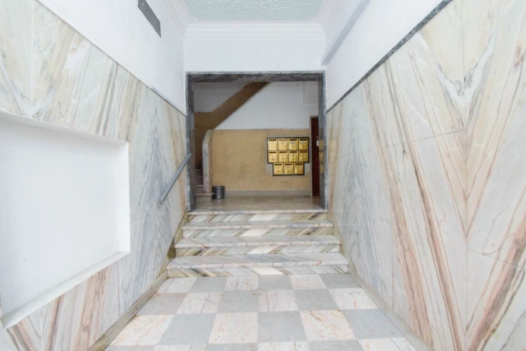 Apartamento T2 para Venda em Algueirão-Mem Martins Foto 24