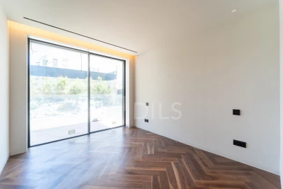 Apartamento T4 para Venda em Lordelo do Ouro e Massarelos