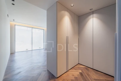 Apartamento T4 para Venda em Lordelo do Ouro e Massarelos