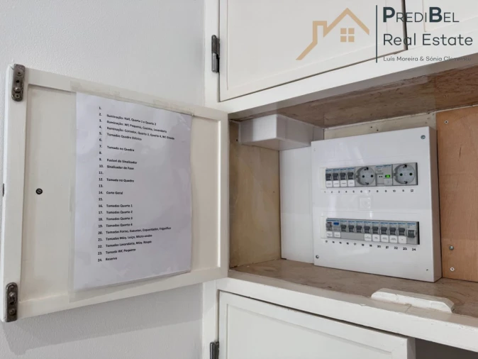 Apartamento T3 para Venda em Águas Livres Foto 24