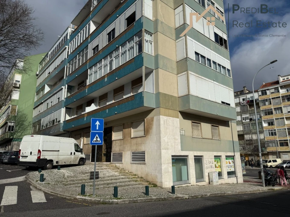 Apartamento T3 para Venda em Águas Livres Foto 25