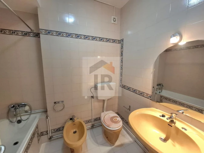 Apartamento T3 para Arrendamento em Nossa Senhora do Pópulo, Coto e São Gregório Foto 8