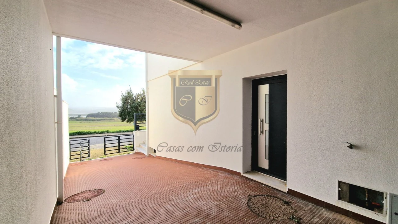 Moradia T3 para Venda em Silveira Foto 8