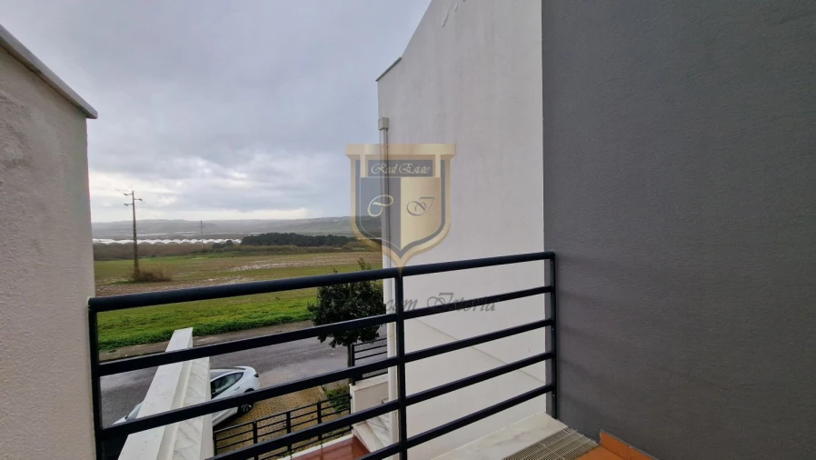 Moradia T3 para Venda em Silveira Foto 34