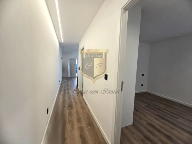 Moradia T2 para Venda em A dos Cunhados e Maceira Foto 12