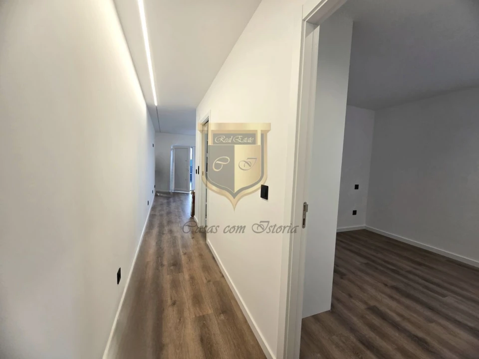 Moradia T2 para Venda em A dos Cunhados e Maceira Foto 7