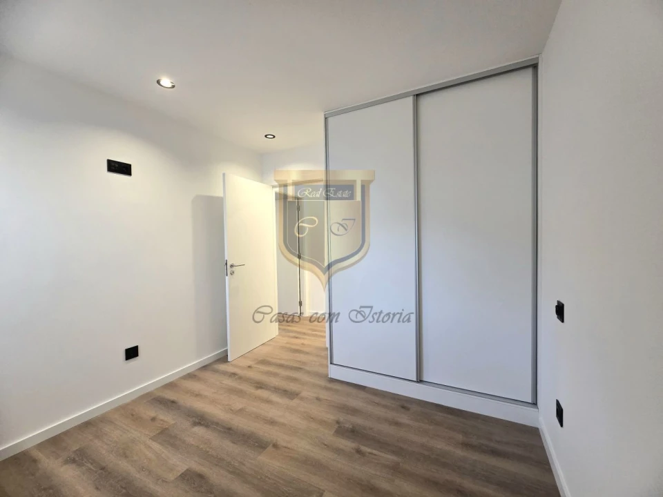 Moradia T2 para Venda em A dos Cunhados e Maceira Foto 11