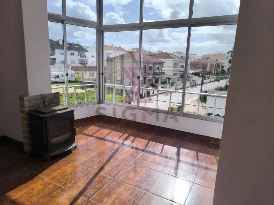 Apartamento T2 para Venda em Nossa Senhora do Pópulo, Coto e São Gregório Foto 4