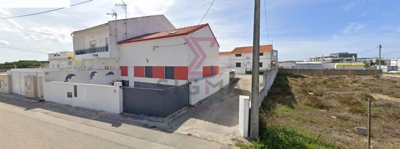 Moradia T4 para Venda em São Martinho do Porto