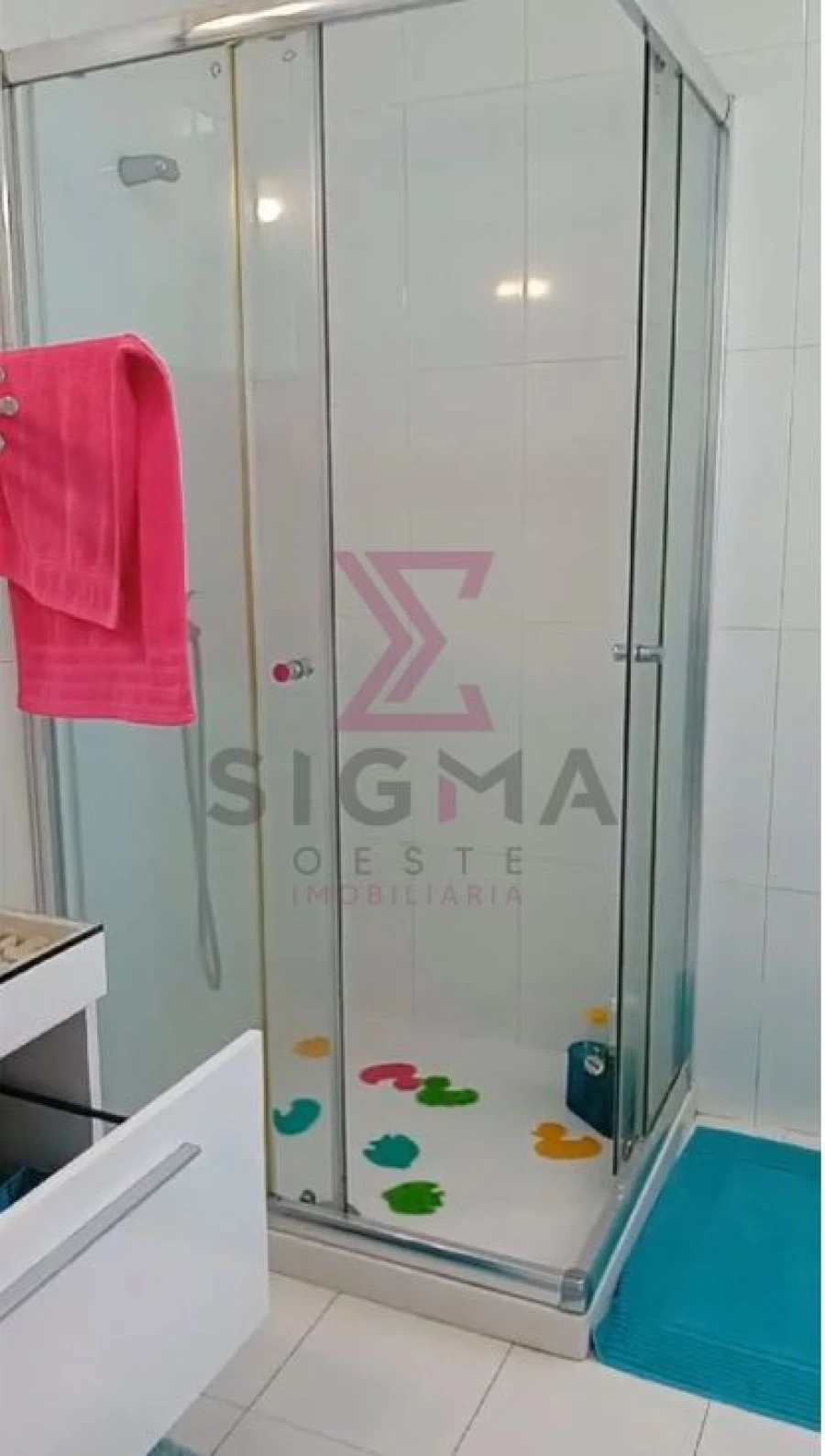 Moradia T4 para Venda em São Martinho do Porto Foto 16