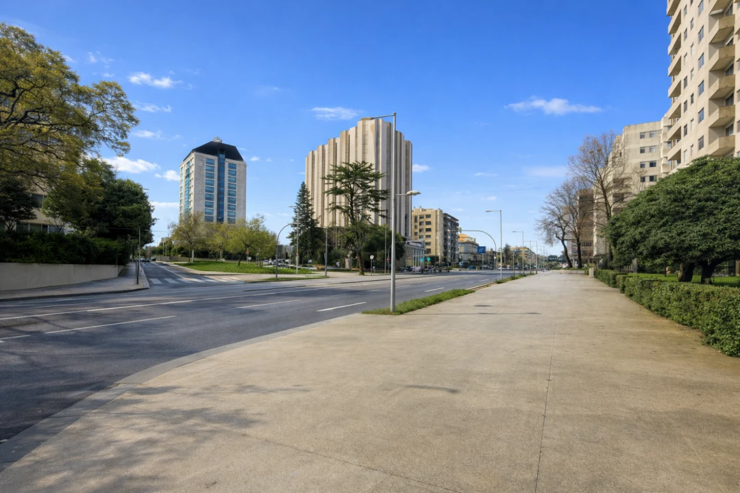 Apartamento T3 para Venda em Lordelo do Ouro e Massarelos Foto 36