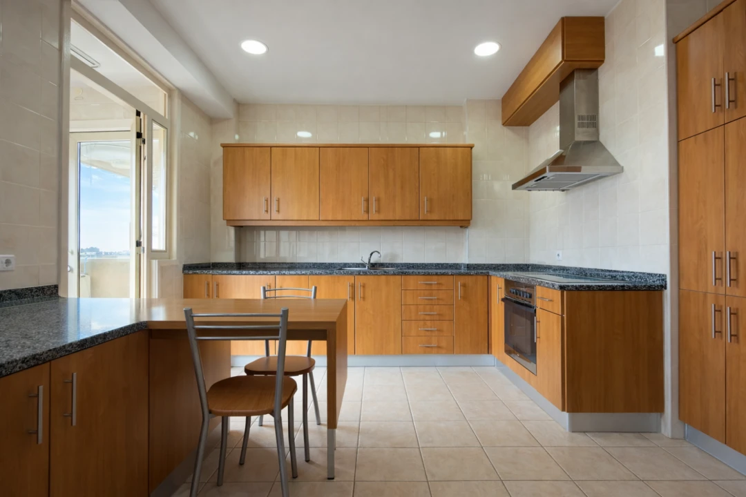 Apartamento T3 para Venda em Lordelo do Ouro e Massarelos Foto 11