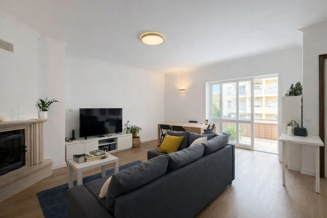 Apartamento T2 para Venda em Castêlo da Maia Foto 1