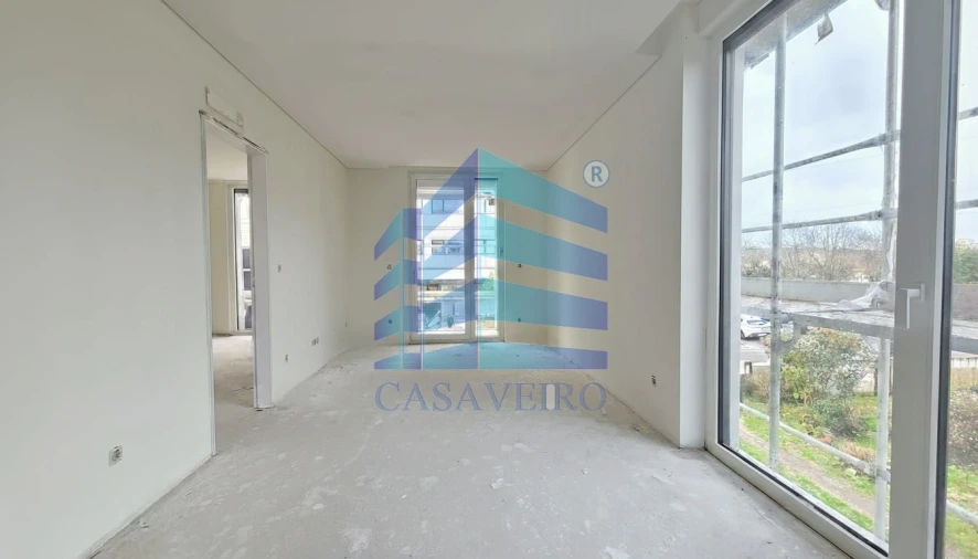 Apartamento T1 para Venda em Glória e Vera Cruz Foto 2