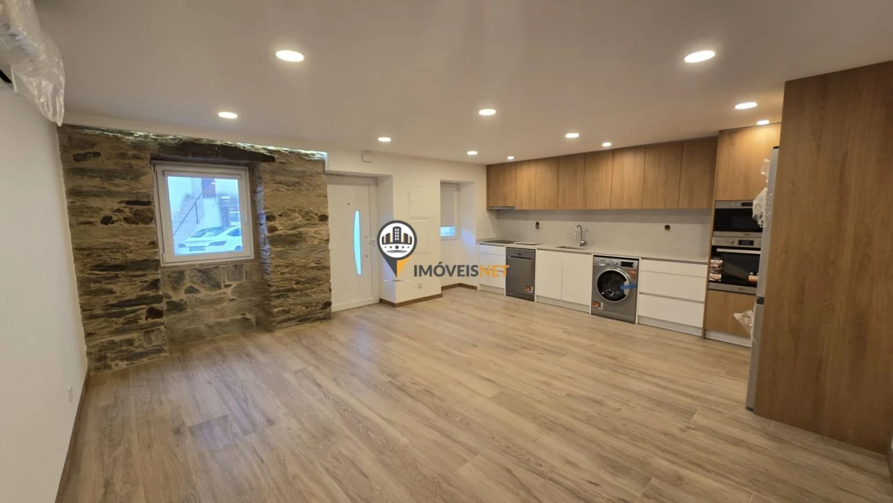 Moradia T4 para Venda em Benquerenças Foto 19