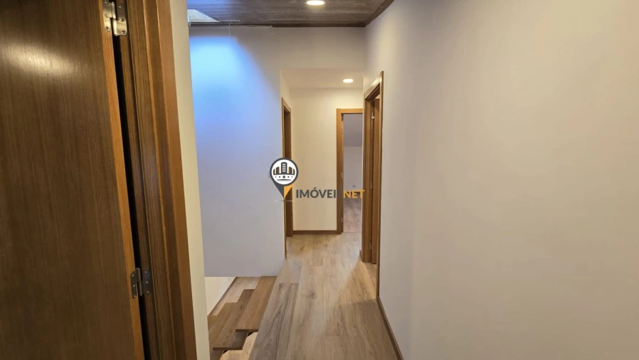 Moradia T4 para Venda em Benquerenças Foto 21