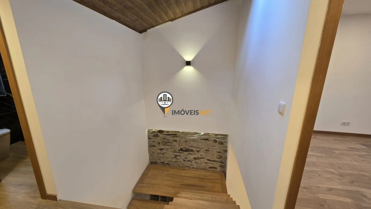 Moradia T4 para Venda em Benquerenças Foto 22