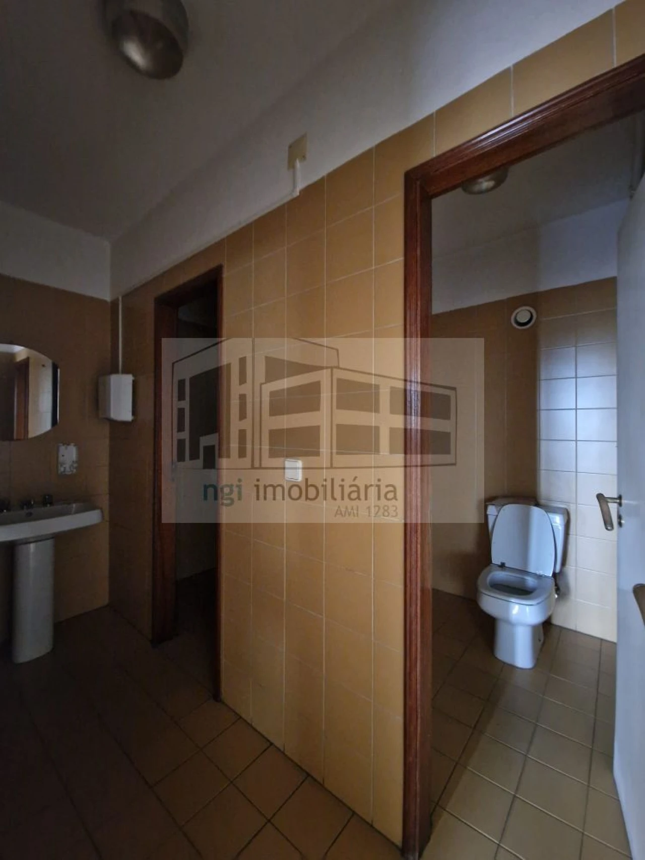 Loja para Venda em Alfragide Foto 11