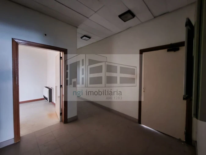 Loja para Venda em Alfragide Foto 5