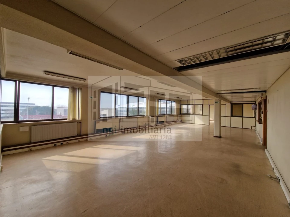 Loja para Venda em Alfragide Foto 9