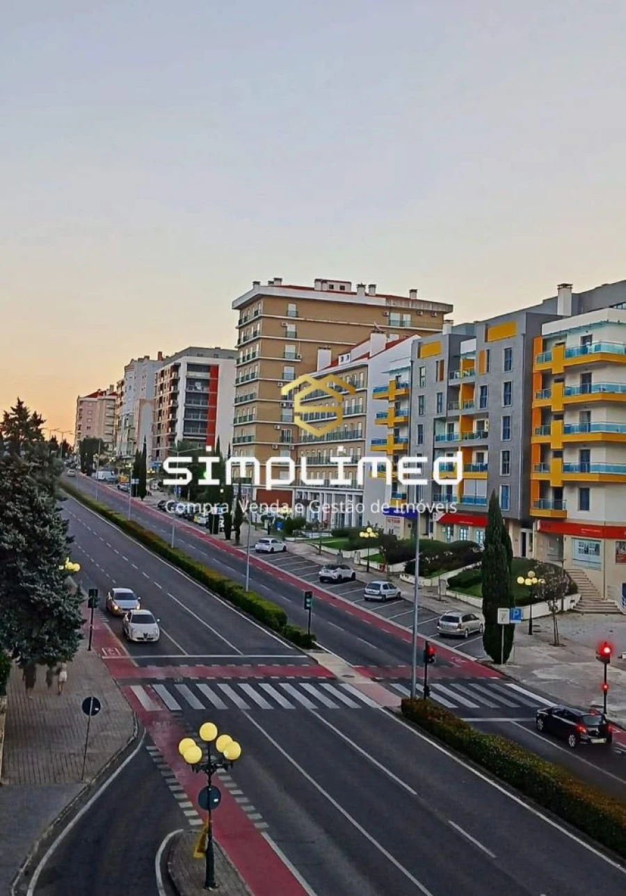 Apartamento T3 para Venda em Covilhã e Canhoso Foto 38