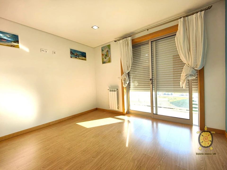 Apartamento T3 para Venda em Gafanha da Nazaré Foto 11
