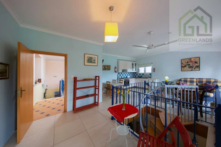 Moradia T8 para Venda em Serpins Foto 21