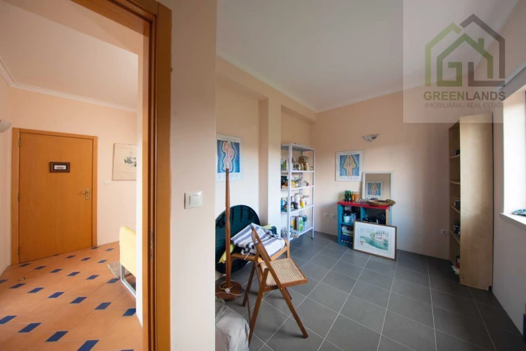 Moradia T8 para Venda em Serpins Foto 35